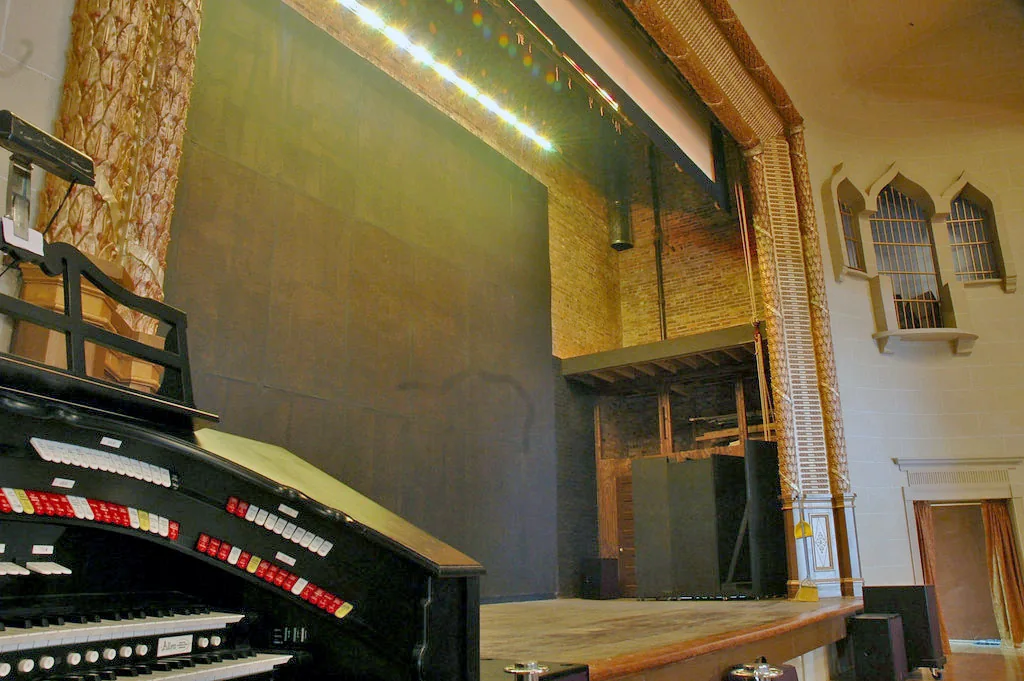 Additional architectural view 2 of Cox Capitol Theatre