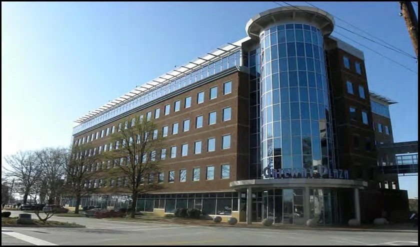 Gateway Plaza exterior from Mulberry Street