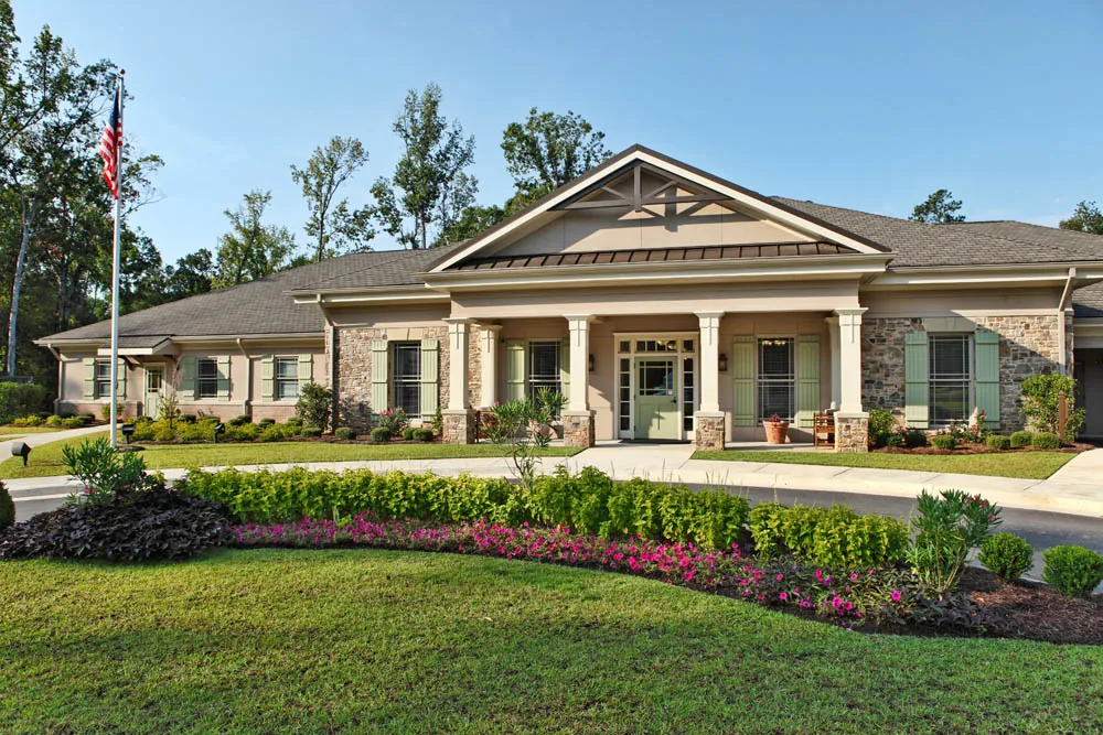 Single-story Inpatient Hospice House and landscaped drive