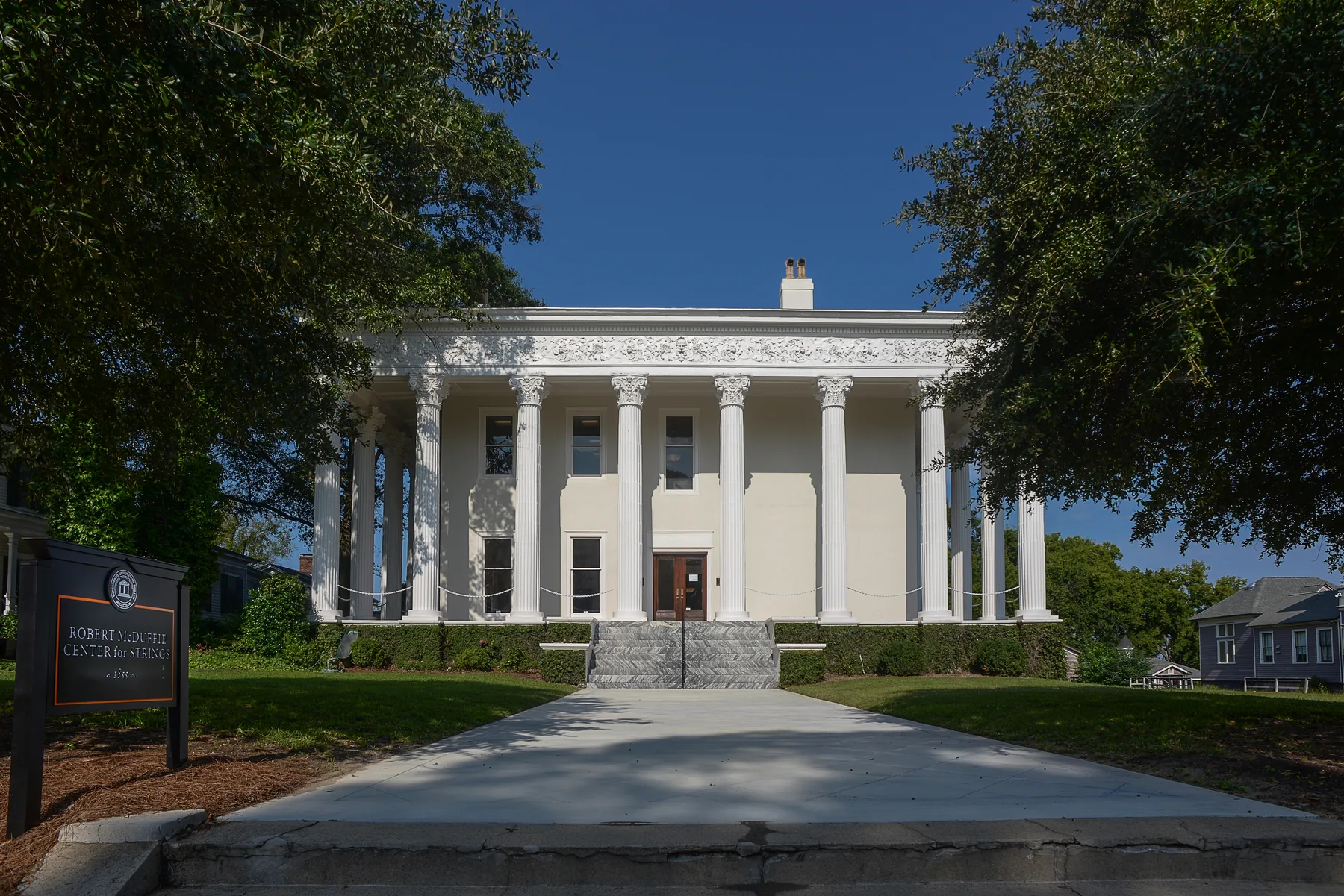 Columned exterior of Mercer University's McDuffie Center for Strings