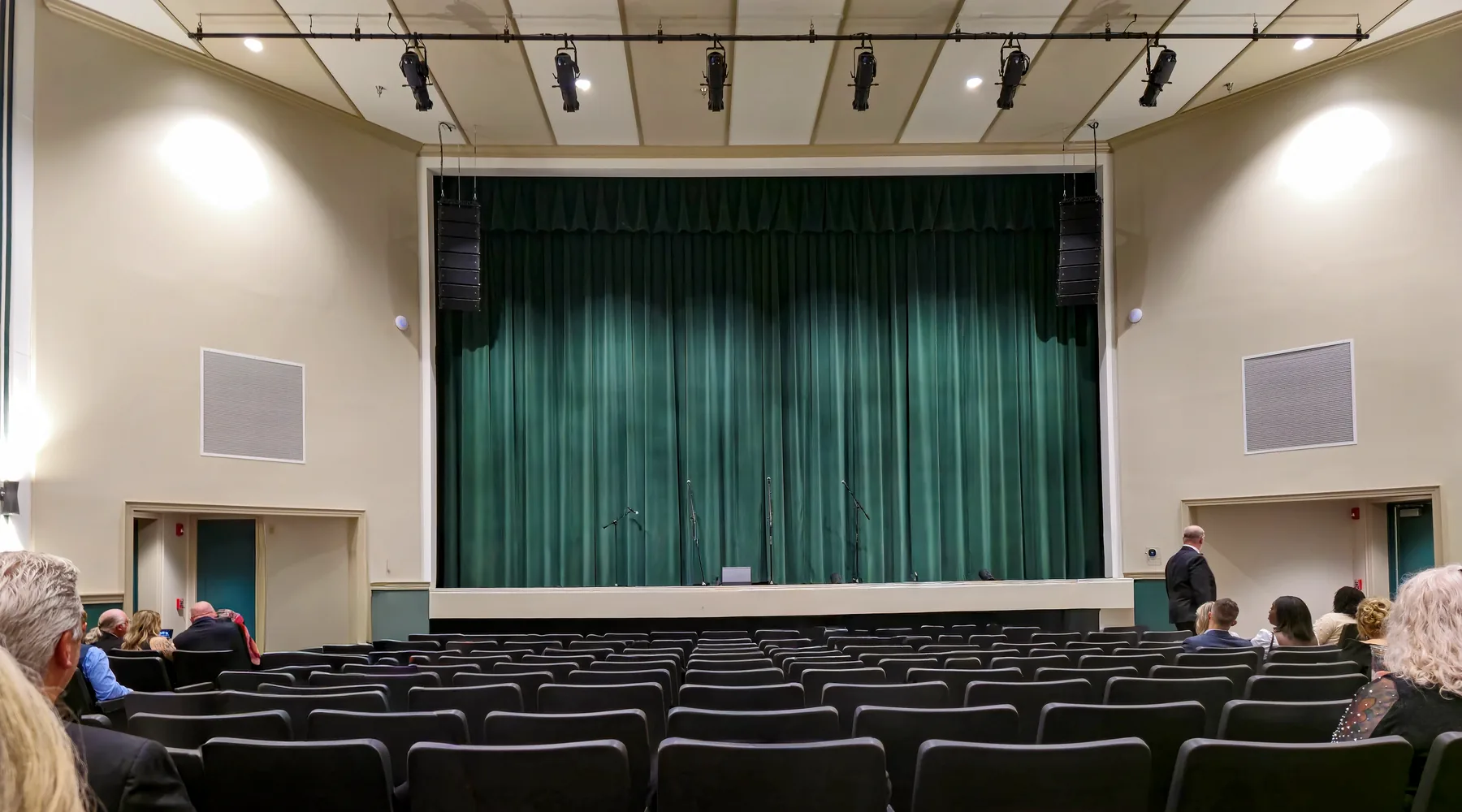 Additional architectural view 5 of Royal Theater
